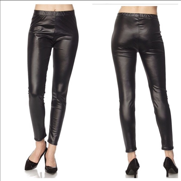 Black faux leather leggings - Picture 6 of 7